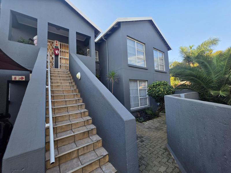 3 Bedroom Property for Sale in New Redruth Gauteng