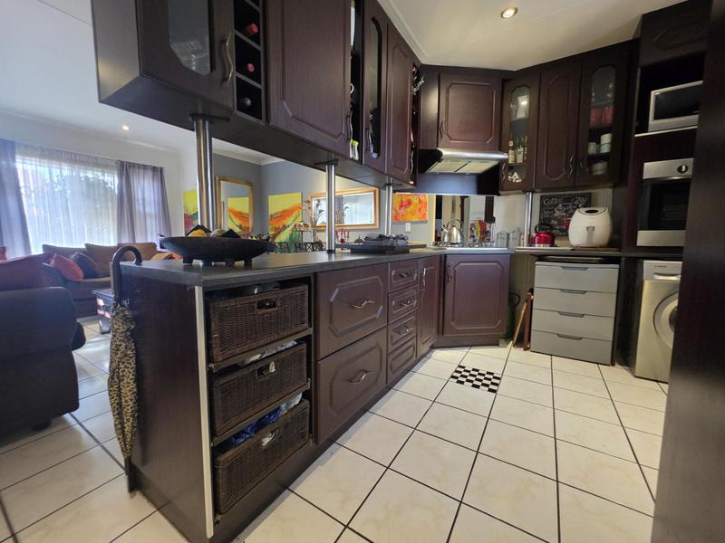 3 Bedroom Property for Sale in New Redruth Gauteng
