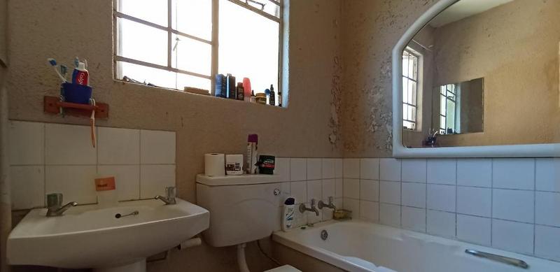 2 Bedroom Property for Sale in Naturena Gauteng