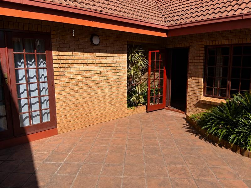 4 Bedroom Property for Sale in Clubview Gauteng