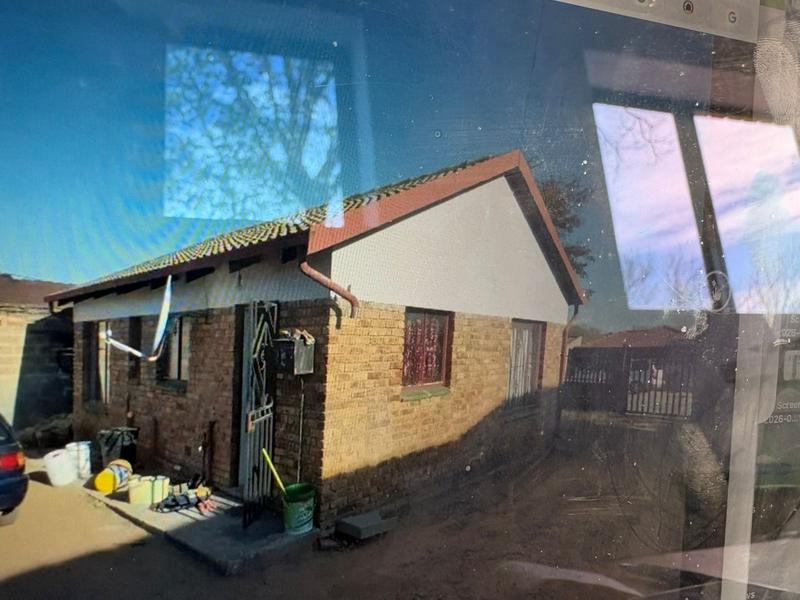 2 Bedroom Property for Sale in Kaalfontein Gauteng