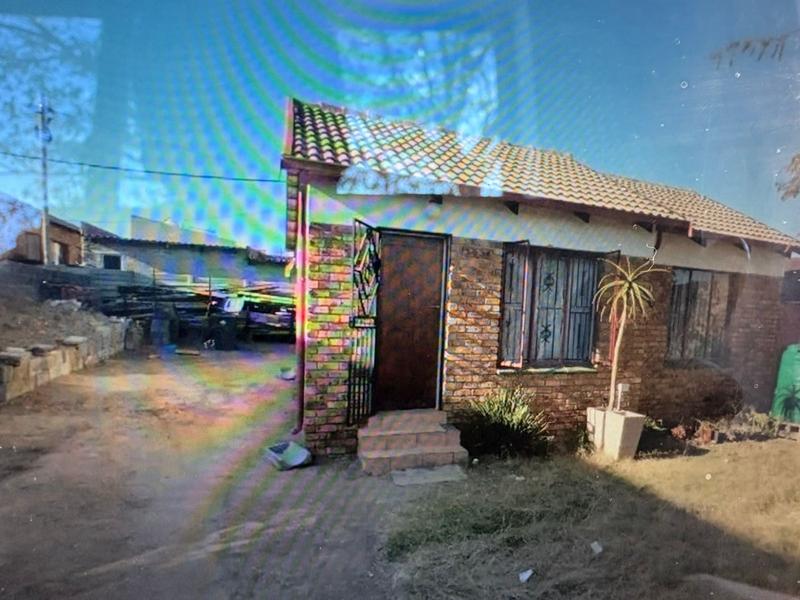 2 Bedroom Property for Sale in Kaalfontein Gauteng