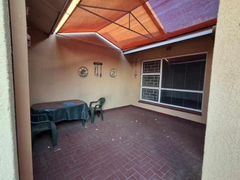 2 Bedroom Property for Sale in Vanderbijlpark CW 3 Gauteng