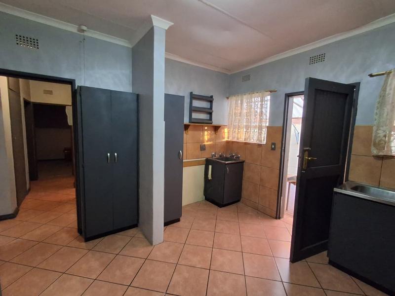 2 Bedroom Property for Sale in Vanderbijlpark CW 3 Gauteng