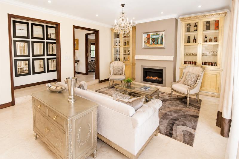 4 Bedroom Property for Sale in Benmore Gardens Gauteng