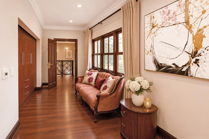 4 Bedroom Property for Sale in Benmore Gardens Gauteng
