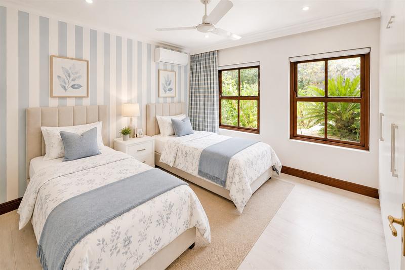 4 Bedroom Property for Sale in Benmore Gardens Gauteng