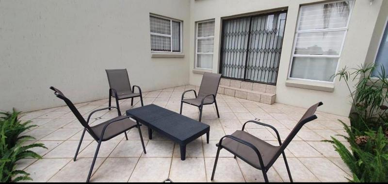 To Let 3 Bedroom Property for Rent in Faerie Glen Gauteng