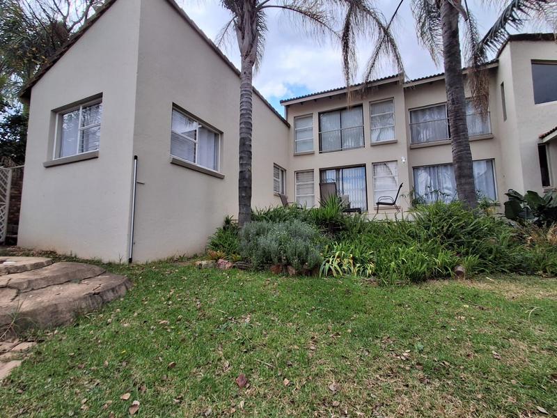 To Let 3 Bedroom Property for Rent in Faerie Glen Gauteng