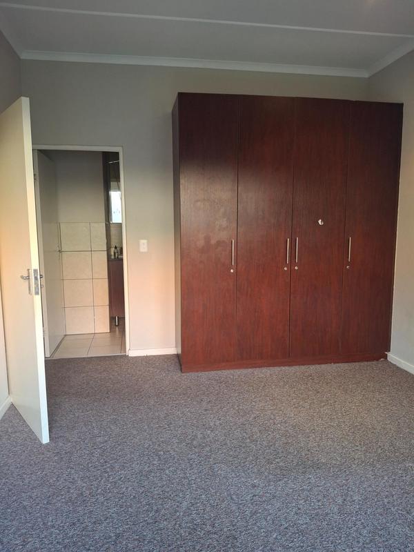 To Let 2 Bedroom Property for Rent in Blackheath Gauteng