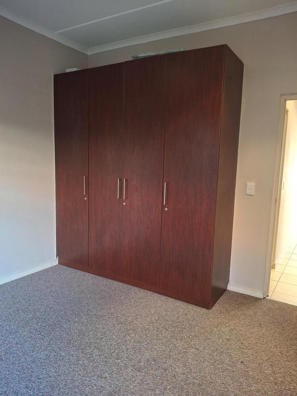To Let 2 Bedroom Property for Rent in Blackheath Gauteng