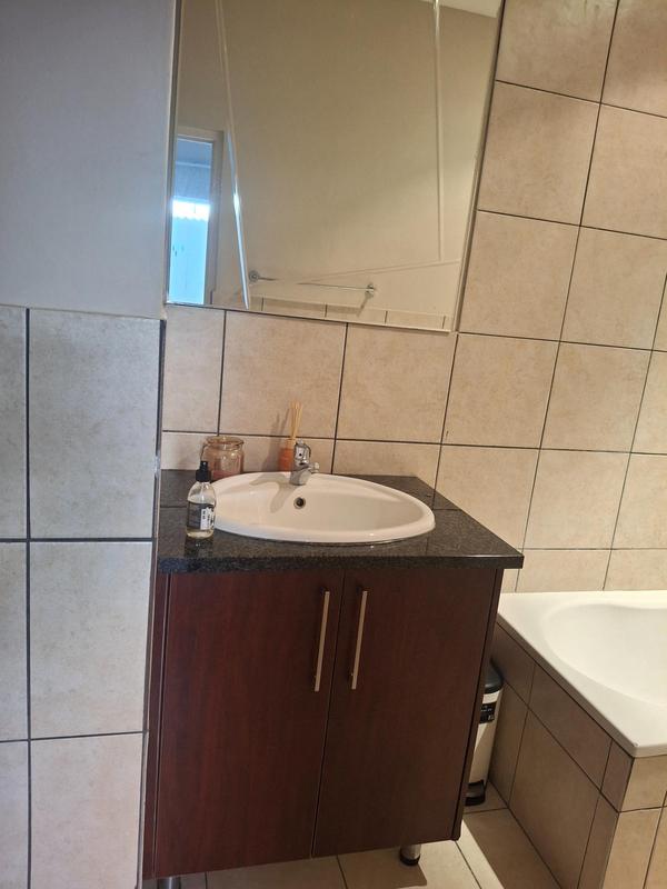 To Let 2 Bedroom Property for Rent in Blackheath Gauteng
