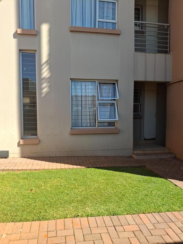 To Let 2 Bedroom Property for Rent in Blackheath Gauteng
