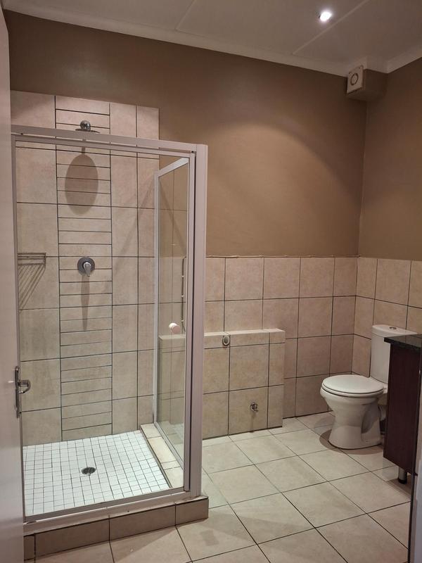 To Let 2 Bedroom Property for Rent in Blackheath Gauteng