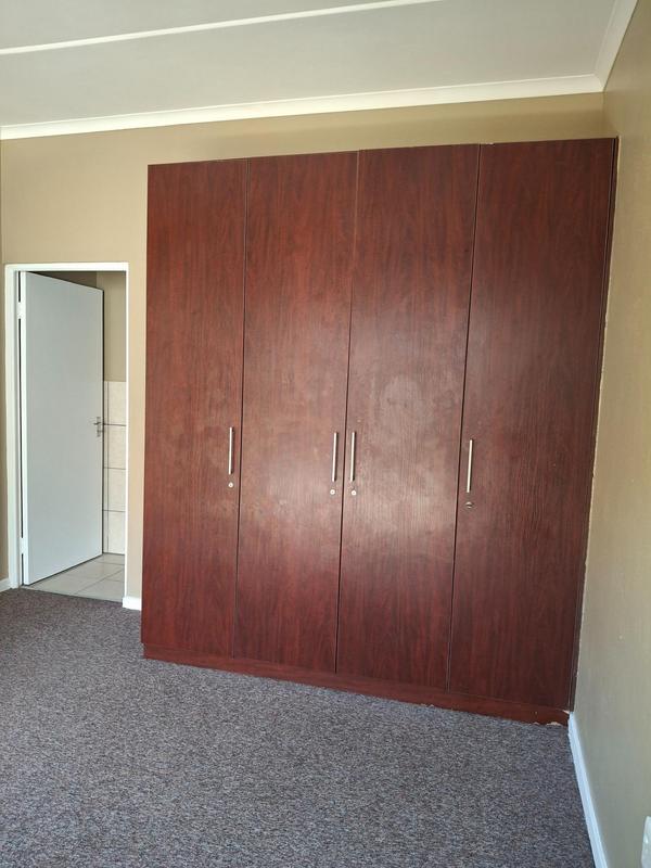 To Let 2 Bedroom Property for Rent in Blackheath Gauteng