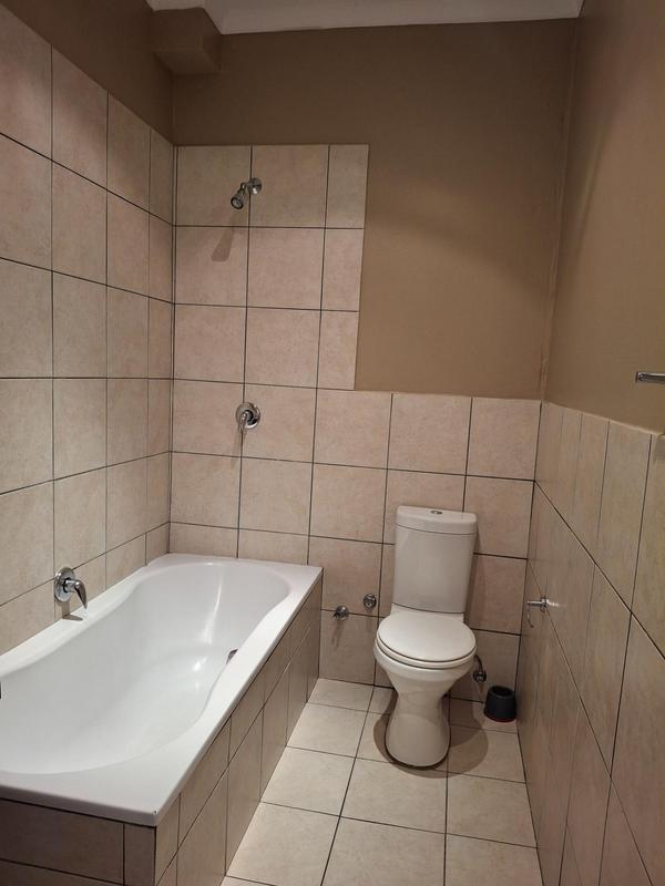 To Let 2 Bedroom Property for Rent in Blackheath Gauteng