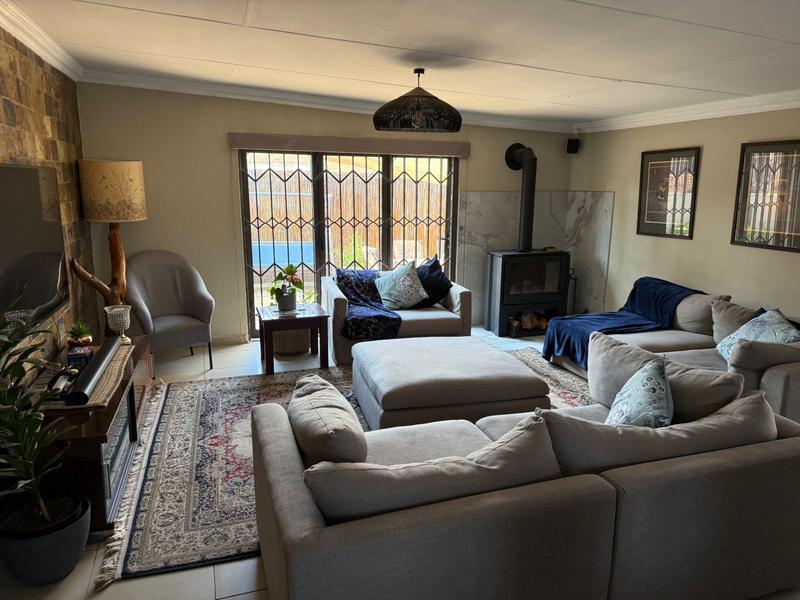 5 Bedroom Property for Sale in Erasmia Gauteng