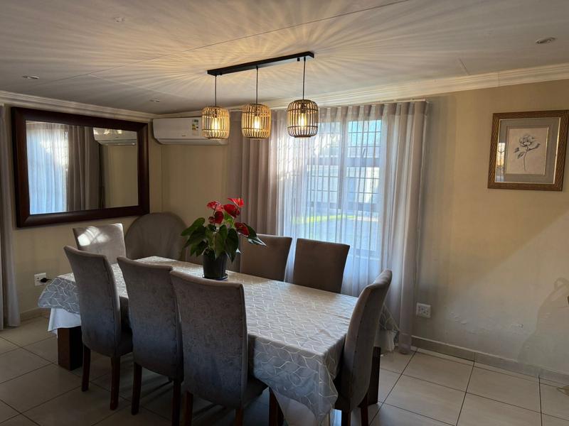 5 Bedroom Property for Sale in Erasmia Gauteng