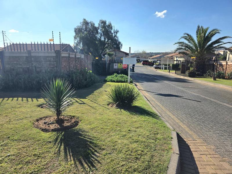 2 Bedroom Property for Sale in Elspark Gauteng