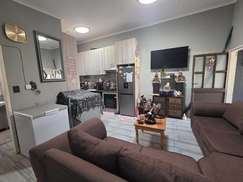 2 Bedroom Property for Sale in Elspark Gauteng