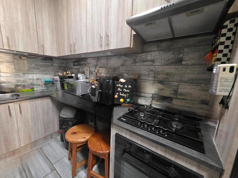 2 Bedroom Property for Sale in Elspark Gauteng