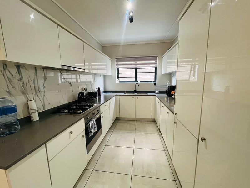 3 Bedroom Property for Sale in Waterfall Gauteng