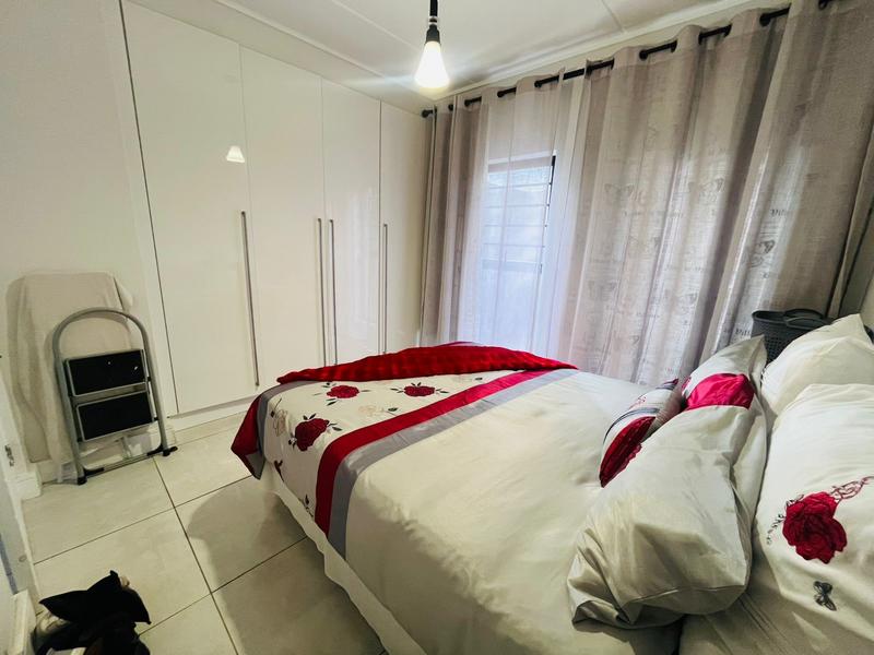 3 Bedroom Property for Sale in Waterfall Gauteng