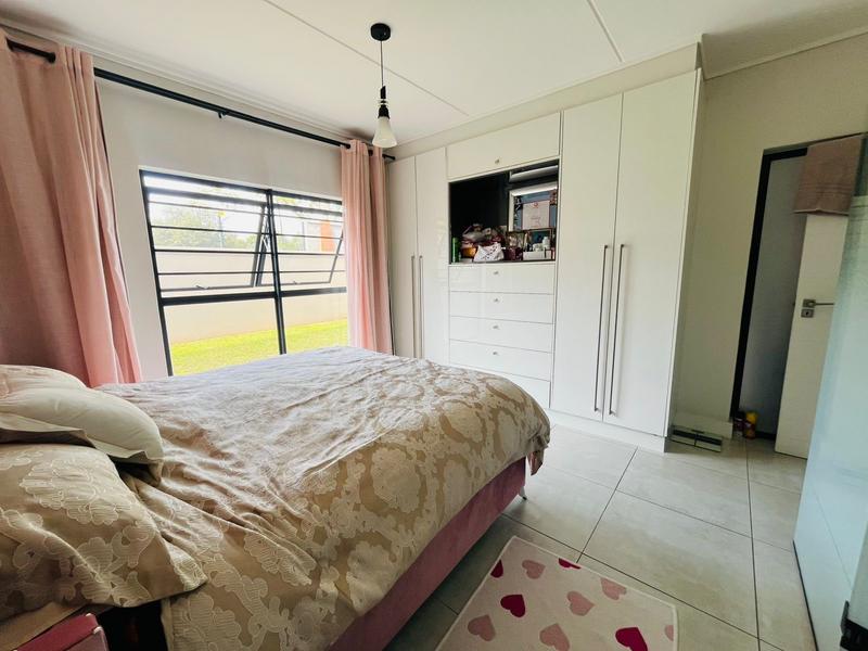 3 Bedroom Property for Sale in Waterfall Gauteng