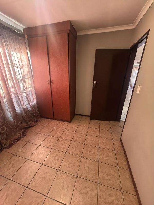 3 Bedroom Property for Sale in Olievenhoutbosch Gauteng