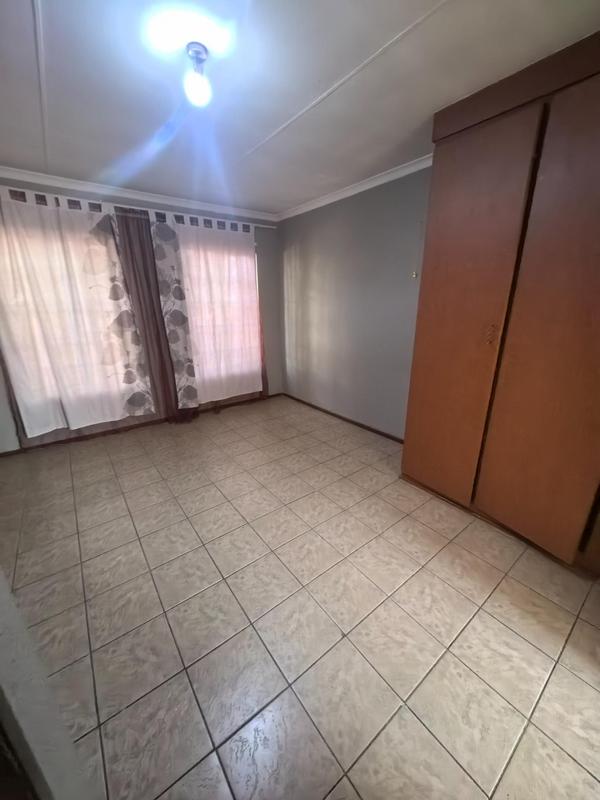 3 Bedroom Property for Sale in Olievenhoutbosch Gauteng
