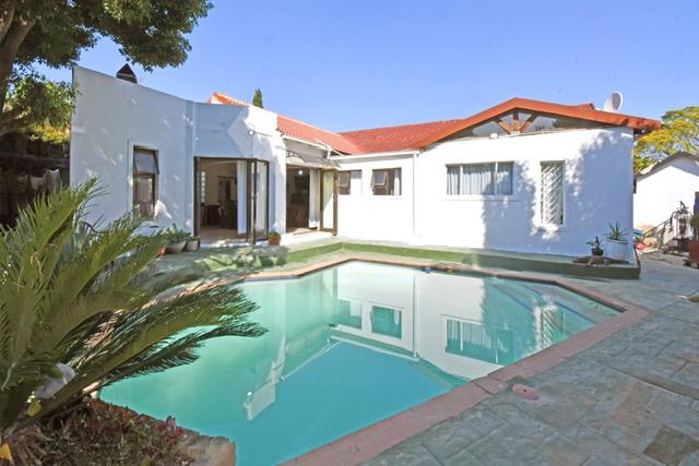 4 Bedroom Property for Sale in The Reeds Gauteng