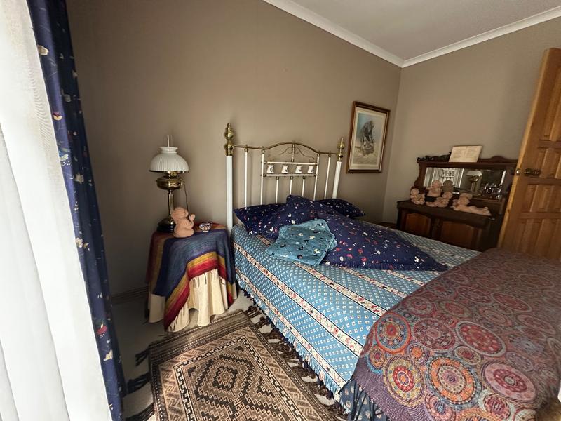6 Bedroom Property for Sale in Dunnottar Gauteng