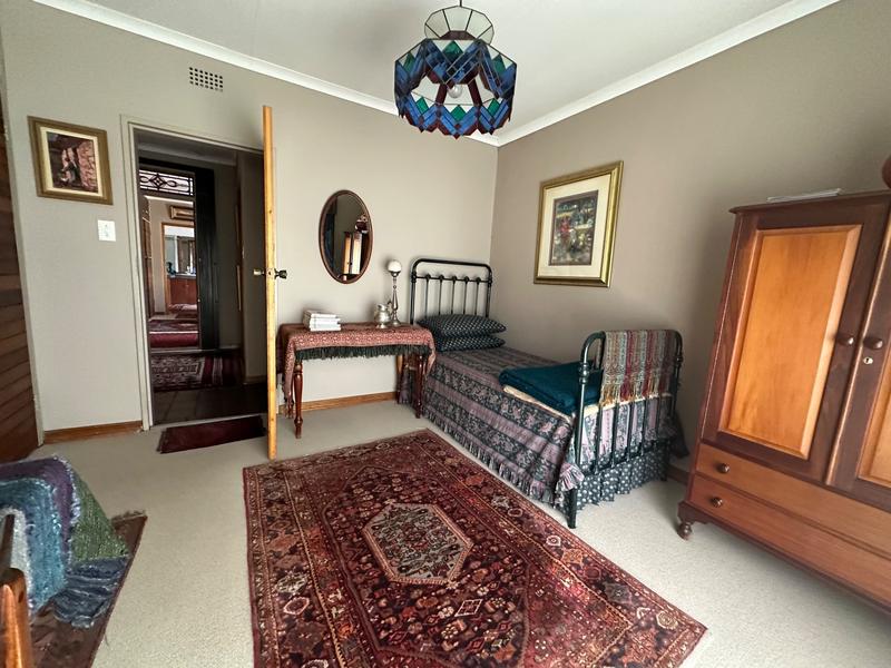 6 Bedroom Property for Sale in Dunnottar Gauteng
