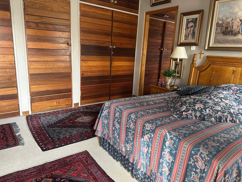 6 Bedroom Property for Sale in Dunnottar Gauteng