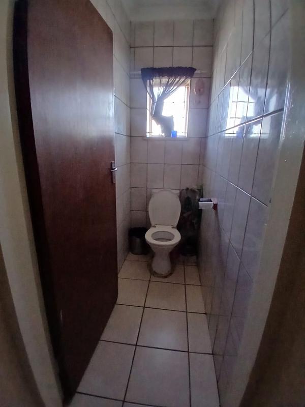 3 Bedroom Property for Sale in Geduld Gauteng