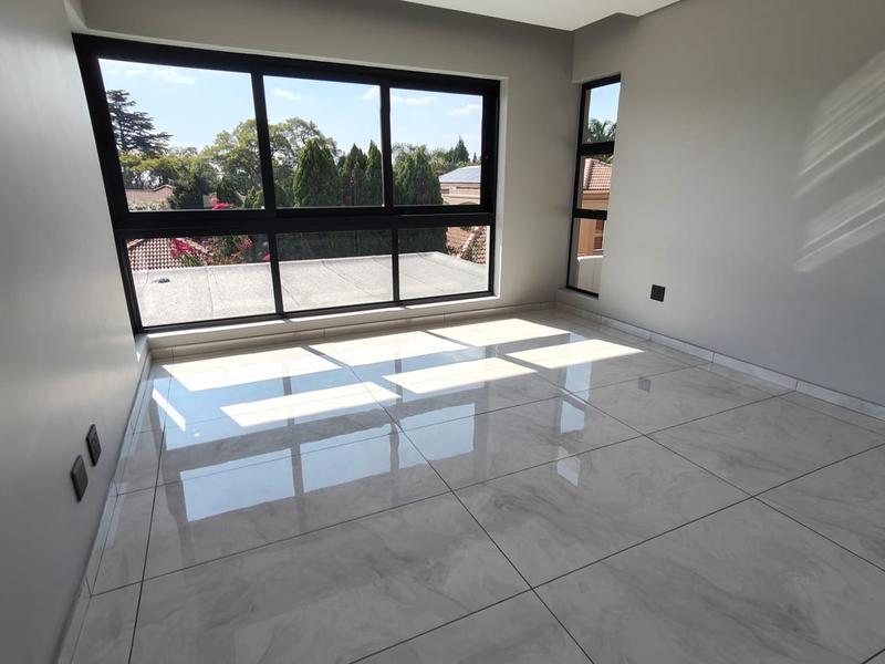 4 Bedroom Property for Sale in Houghton Estate Gauteng