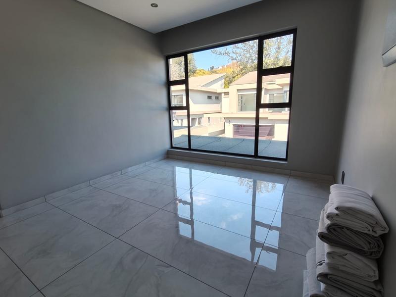 4 Bedroom Property for Sale in Houghton Estate Gauteng