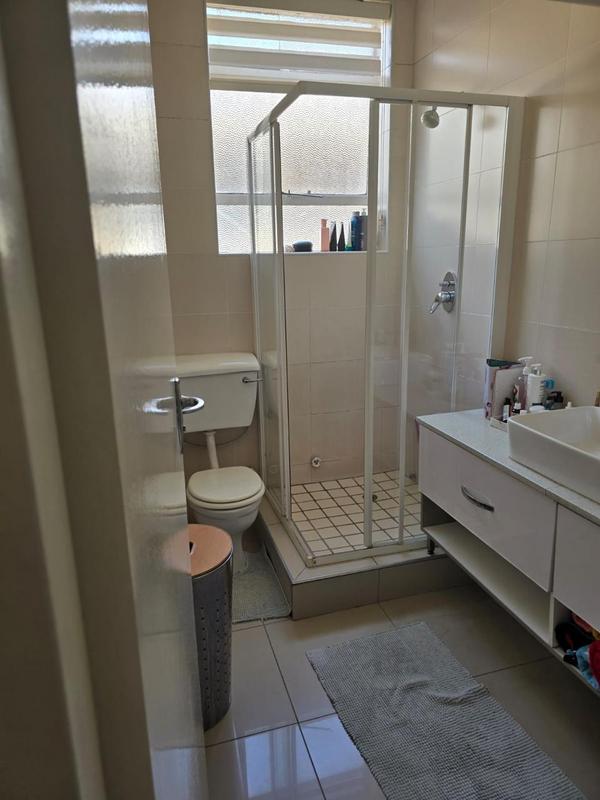 2 Bedroom Property for Sale in Houghton Gauteng