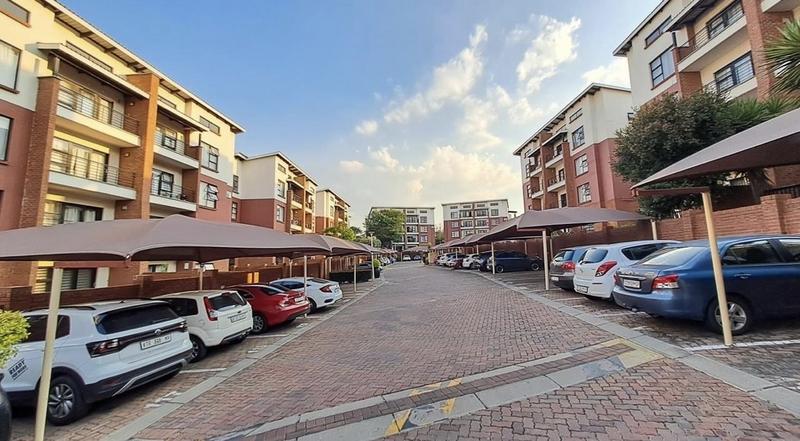 2 Bedroom Property for Sale in Greenstone Hill Gauteng