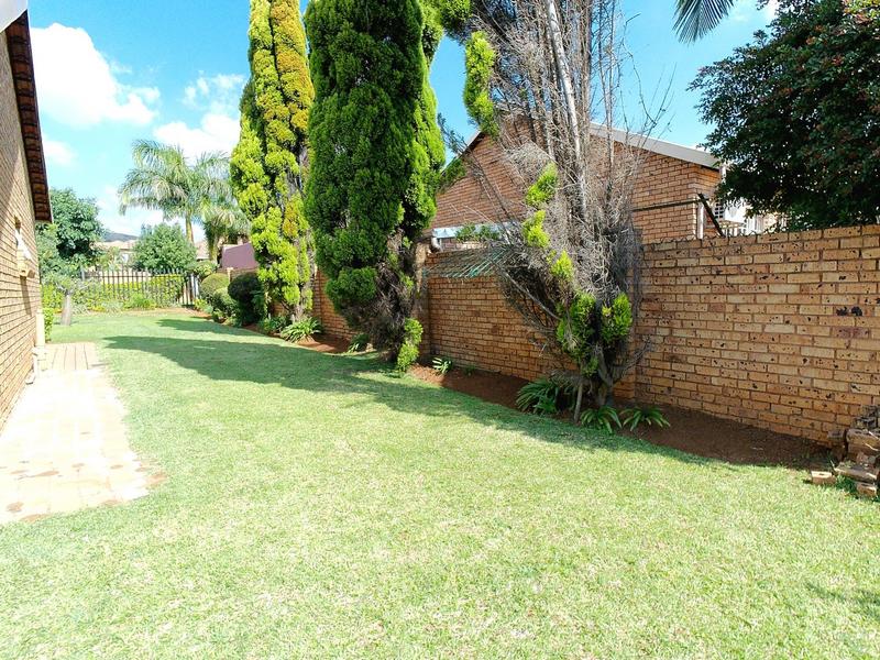 3 Bedroom Property for Sale in Theresa Park Gauteng