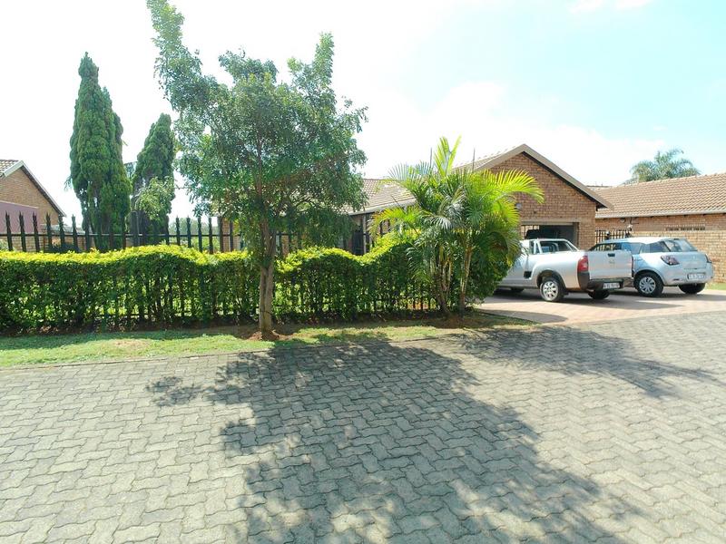 3 Bedroom Property for Sale in Theresa Park Gauteng