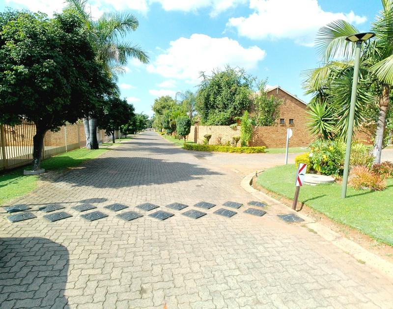 3 Bedroom Property for Sale in Theresa Park Gauteng