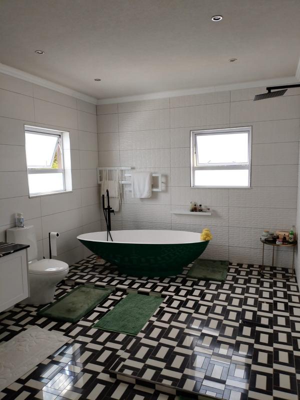 4 Bedroom Property for Sale in Fourways Gauteng