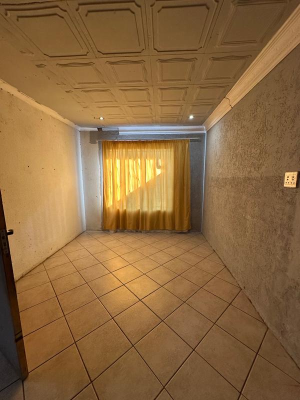 2 Bedroom Property for Sale in Tsakane Gauteng