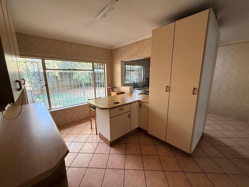 3 Bedroom Property for Sale in Birchleigh North Gauteng
