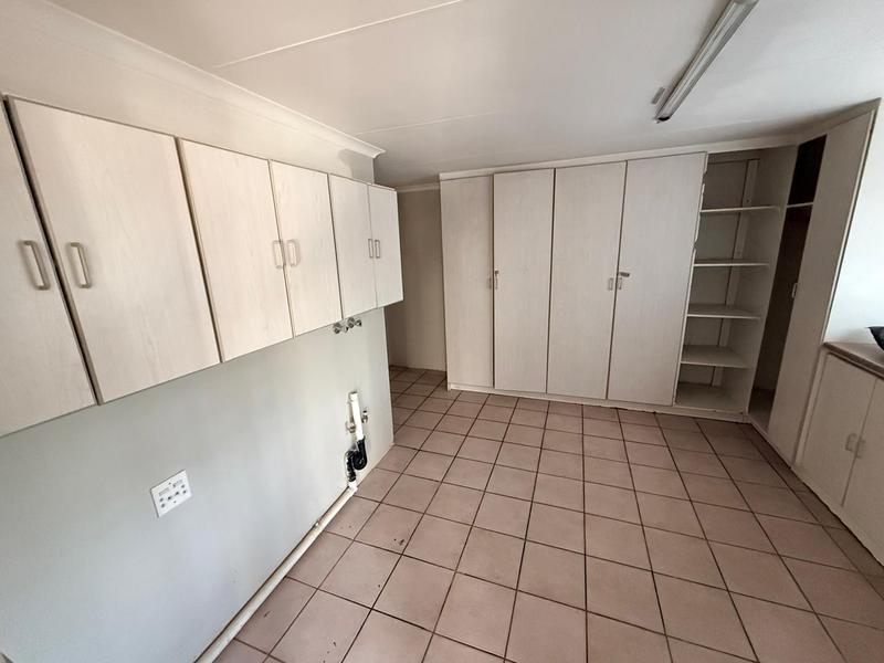 3 Bedroom Property for Sale in Birchleigh North Gauteng