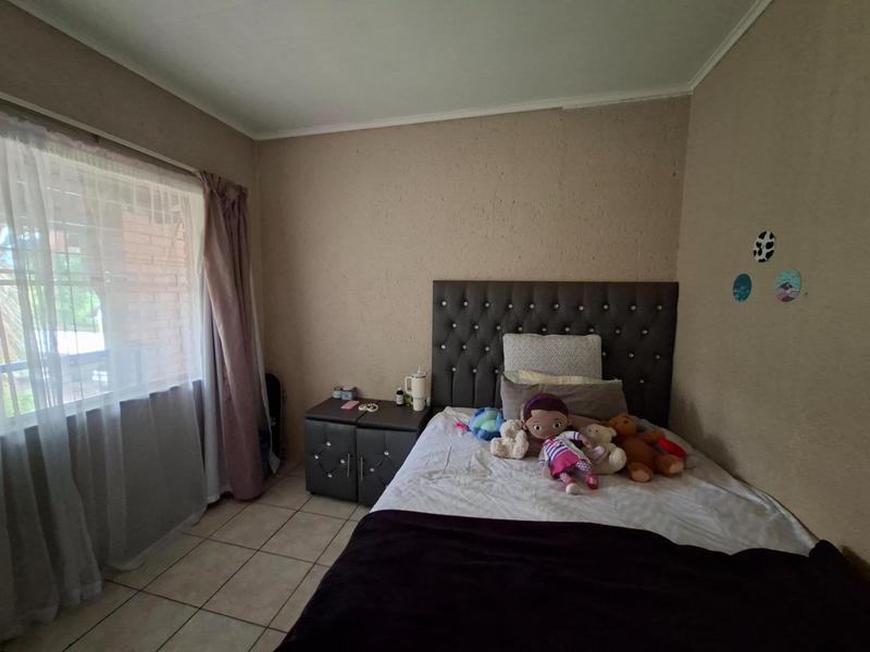 2 Bedroom Property for Sale in Windsor Gauteng