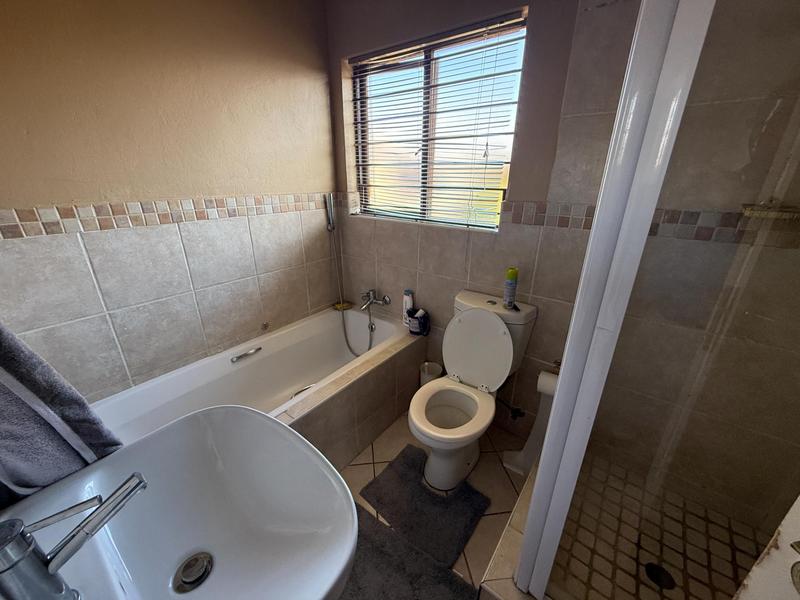 3 Bedroom Property for Sale in The Reeds Gauteng