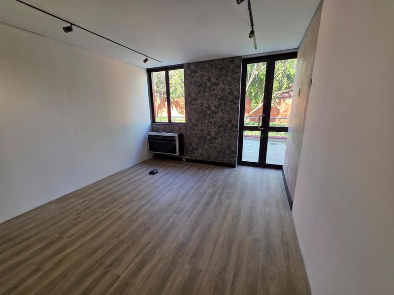 To Let Commercial Property for Rent in Faerie Glen Gauteng