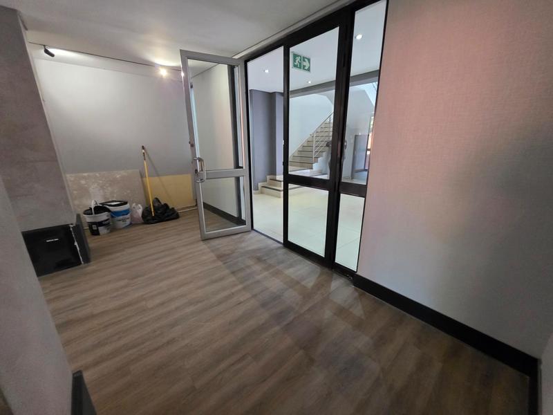 To Let Commercial Property for Rent in Faerie Glen Gauteng